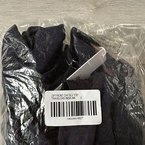 Chico’s Travelers Zip Front Top Cap Short Sleeve India Ink 4 NWT in‎ packaging - Picture 6 of 7